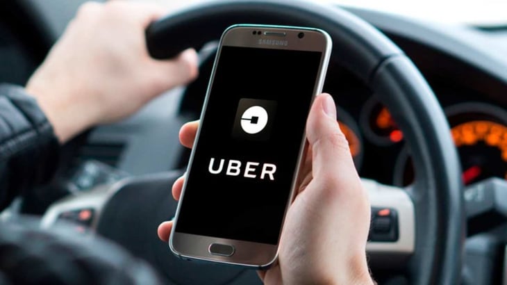 Uber evalúa aceptar criptomonedas como medio de pago