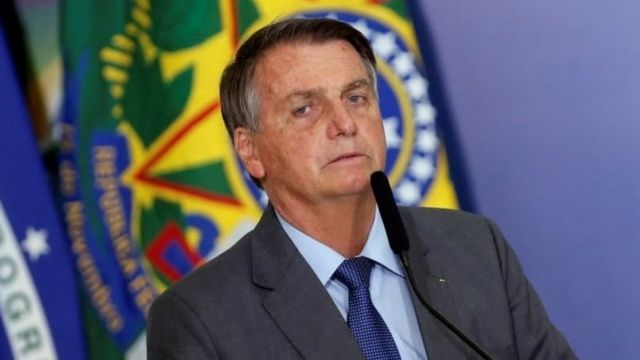 Bolsonaro llega a Moscú para impulsar las relaciones comerciales