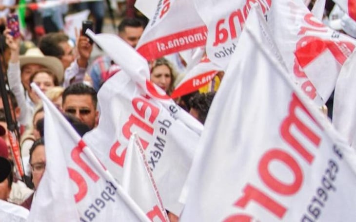 Reporteros queretanos protestan frente a la dirigencia de Morena 