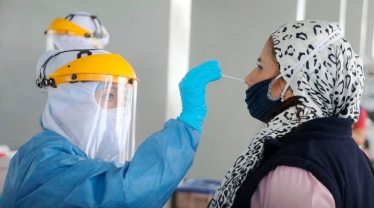 Ecuador suma 2,798 nuevos casos de la COVID-19 y acumula 815,572 en pandemia