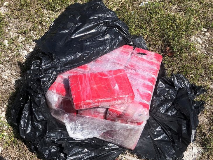 Encuentran una bolsa con 20 kilos de heroína en la costa de Florida