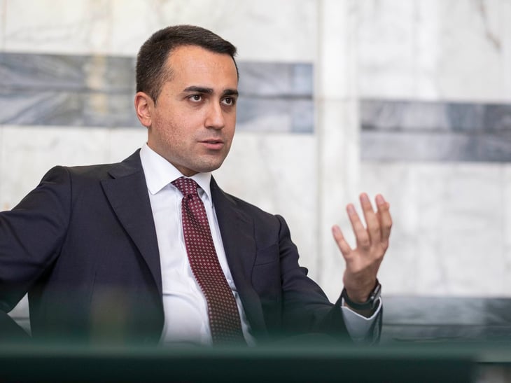 Italia pide que sus ciudadanos salgan de Ucrania pero deja embajada abierta