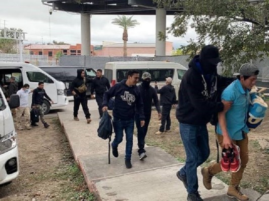 51 migrantes son asegurados en vivienda de Piedras Negras