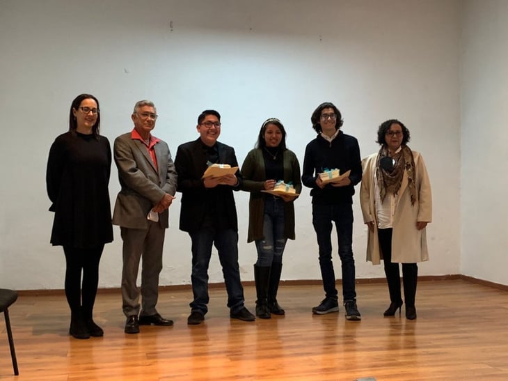 Presidencia de Monclova premia a los ganadores del concurso 'Mi historia de amor'