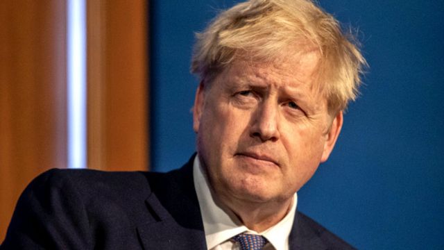 Los ucranianos en Reino Unido piden a Johnson que imite a UE con desplazados