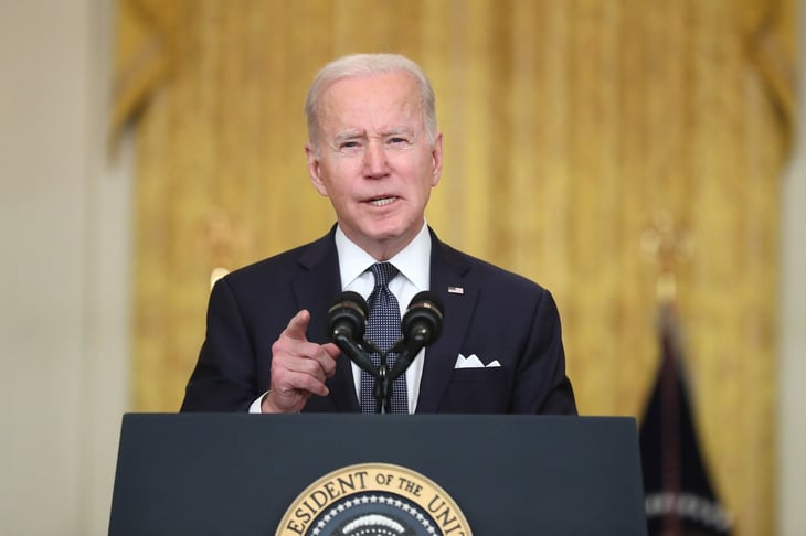 Joe Biden y Vladímir Putin dialogan sobre Ucrania; advierte responderán si sigue 