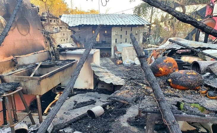 Incendio afecta a 40 viviendas en Baja California Sur 
