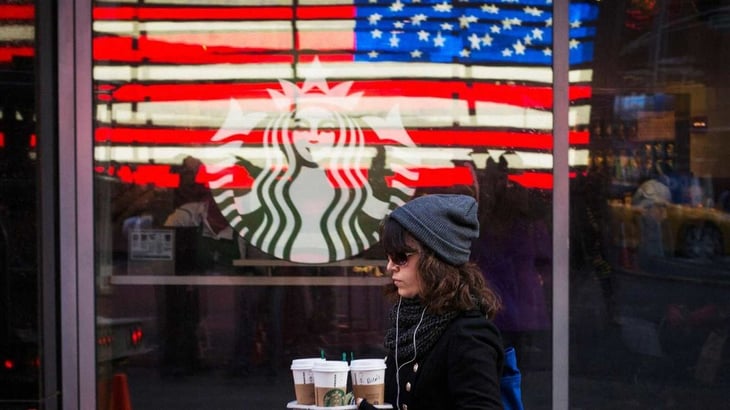 Starbucks suspende todos sus negocios en Rusia por la invasión de Ucrania