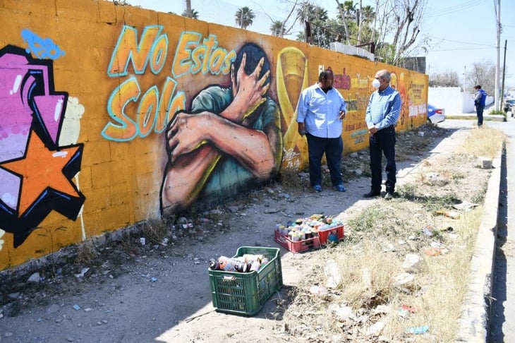 El alcalde agradece a artista Honer Delegado por el mural contra el suicidio