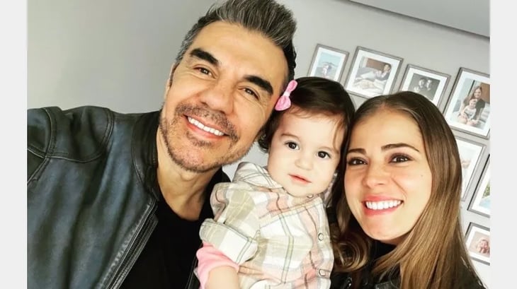 VIDEO: Adrián Uribe le canta a su hija y esta fue su reacción