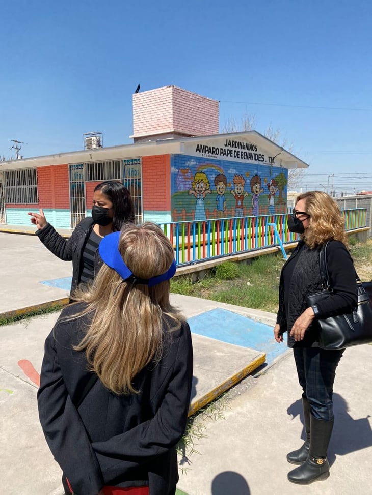 Trabajo de rehabilitación en escuelas de Colinas de Santiago