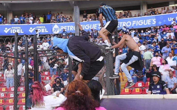 Por violencia en el estadio Corregidora, separan del cargo al director de la Policía  