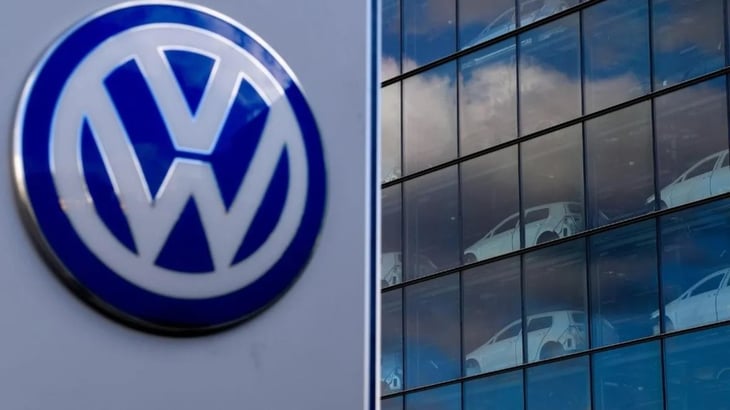 Volkswagen paraliza fábrica eslovaca por falta de chips y guerra en Ucrania