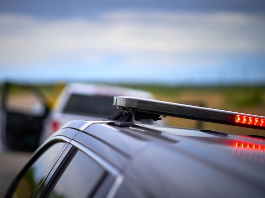 Detienen en Eagle Pass a dos adolescentes con automóvil robado en San Antonio