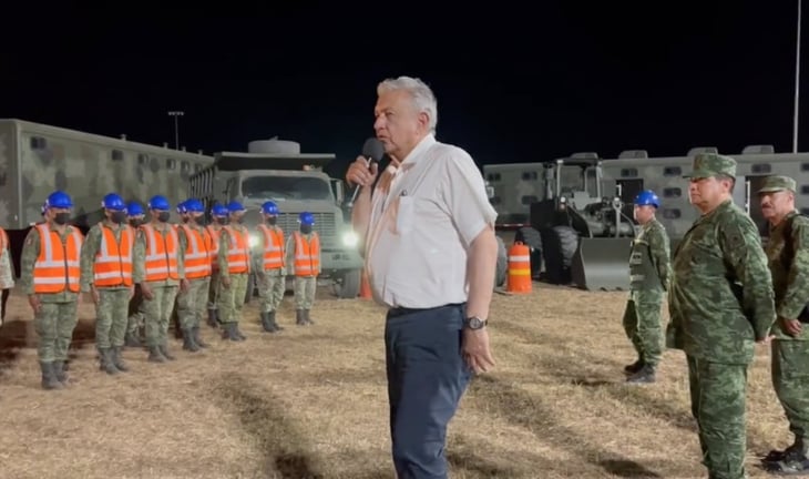 López Obrador supervisa inicio de construcción de tramos 6 y 7 del Tren Maya