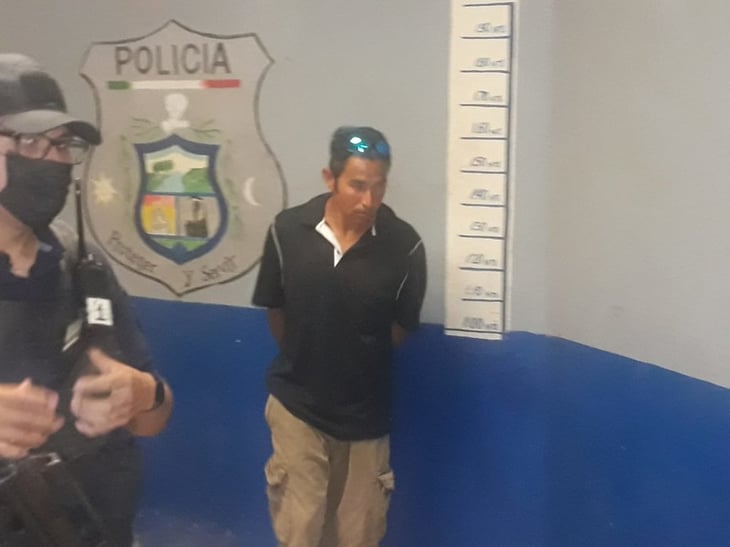    Hombre roba ropa interior de mujer y tanque de gas de domicilio de la colonia Miravalle de Monclova