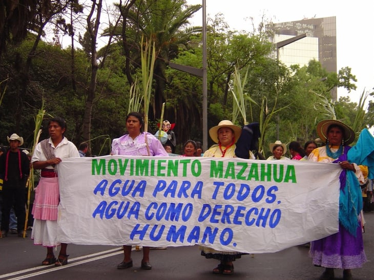Pueblos originarios marchan en la Ciudad de México en defensa del agua
