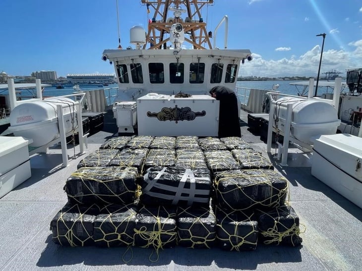 La Guardia Costera incauta 1.000 kilogramos de cocaína cerca de Puerto Rico