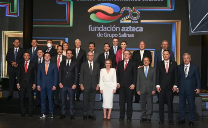 Ricardo Salinas celebra 25 años de Fundación Azteca con gobernadores