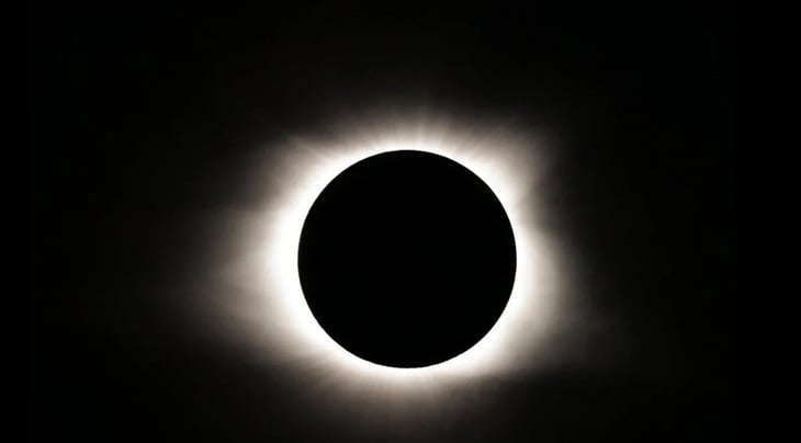 En el 2023 y 2024, llegan eclipses de Sol a México: José Franco