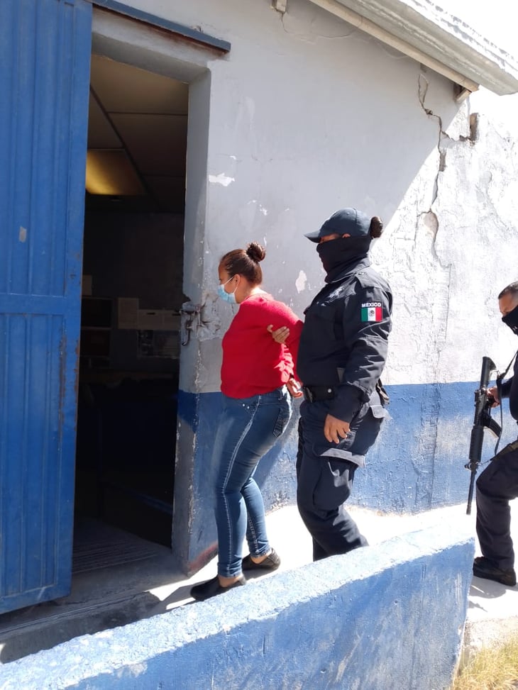 Mujer saquea las cajas registradoras de tres tiendas de Monclova