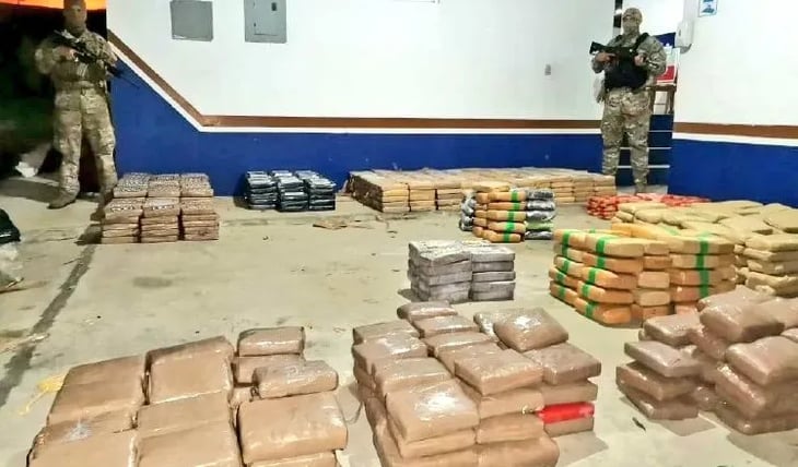 Incautan 2.100 paquetes de droga en el Pacífico central panameño