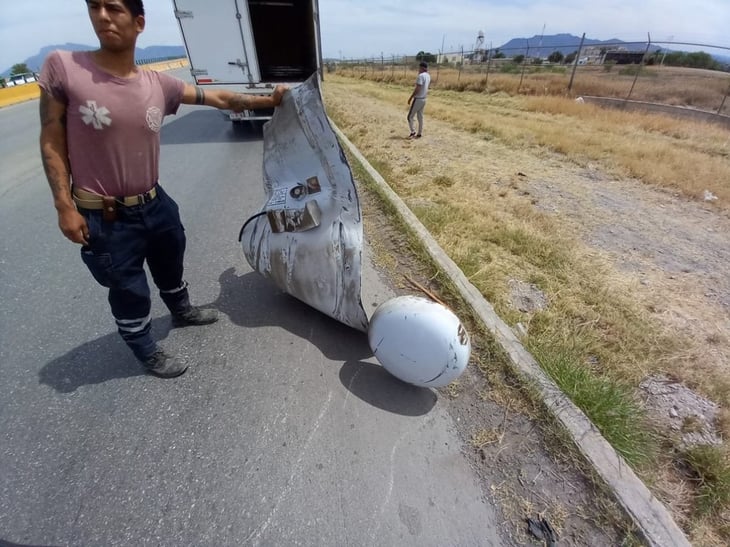 Explota tanque de gas de camión en la carrera 30 a la entrada del municipio de Frontera