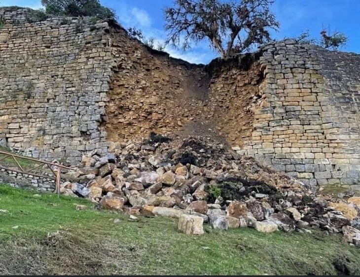 Perú cierra temporalmente un sitio arqueológico por derrumbe de un muro