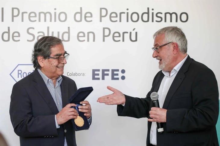    Covid y anemia, trabajos reconocidos en premio de periodismo en salud de Perú