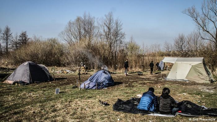 Un muerto y un herido en tiroteo entre grupos de refugiados en Bosnia