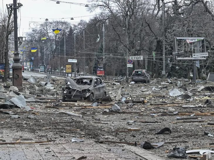 Cinco muertos y trece heridos en nuevos ataques sobre Járkov