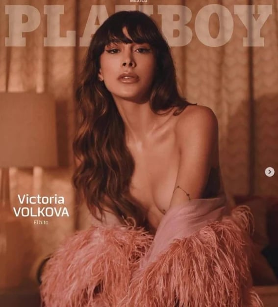 Mujer acusa a modelo trans Victoria Volkova de enviarle fotos