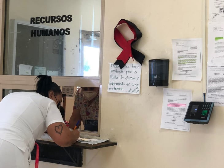 Personal médico del Amparo Pape trabaja bajo protesta 