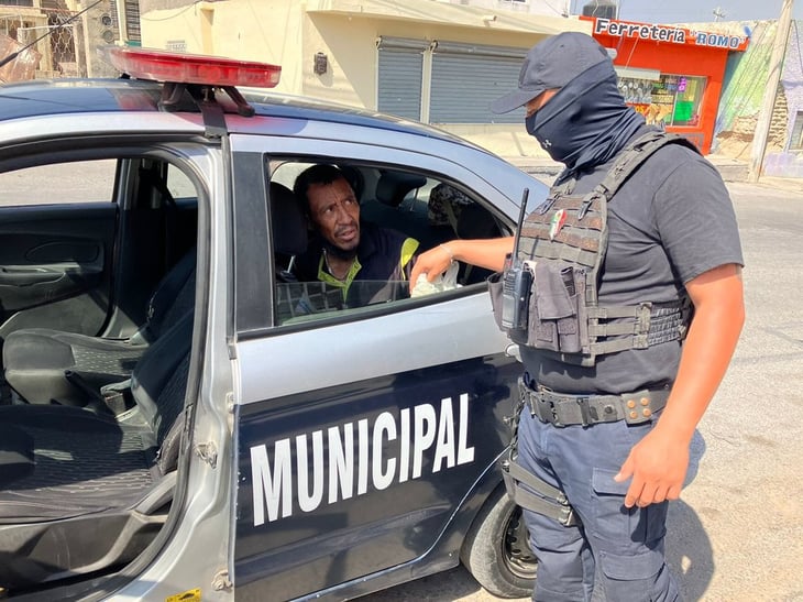 Municipales arrestan a ladrón en la Zona Centro de Monclova