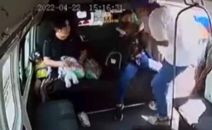 Mujer suplica a ladrones que no le roben su mochila