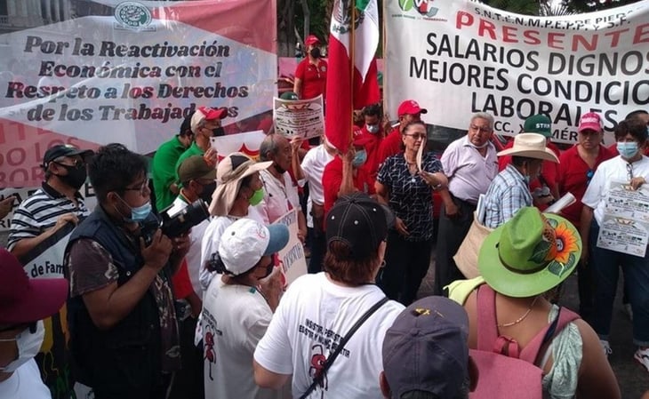 Marchan en Yucatán por Día del Trabajo; exigen freno a la inflación