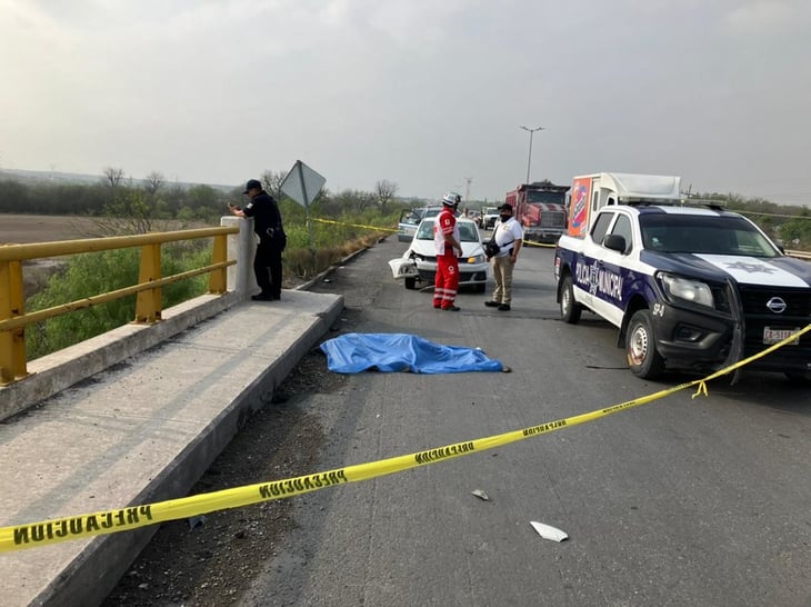 Hombre muere arrollado en los puentes Cuates de Castaños