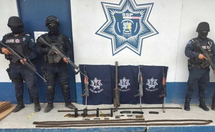 Policía de SLP asegura armamento oculto en un paraje en la Huasteca