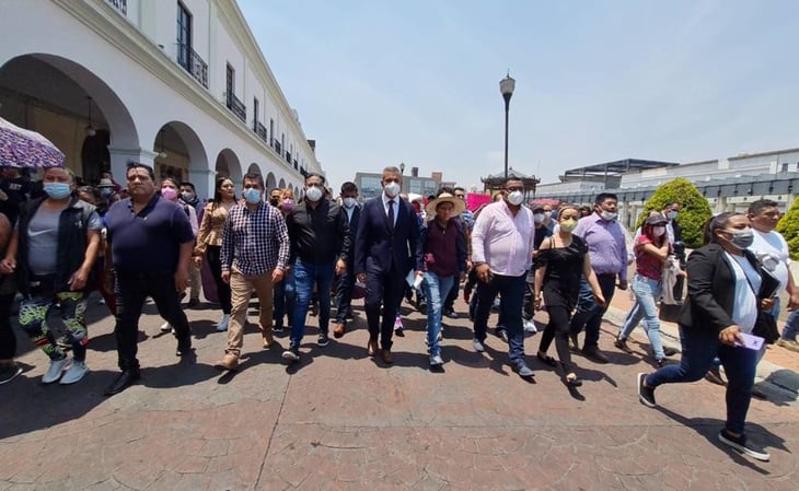 Alcalde marcha al Congreso del Edomex: va contra división de Ecatepec