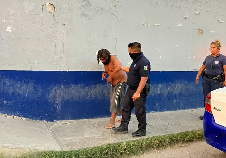 'Morín' caminaba desnudo sobre la avenida Industrial de Monclova