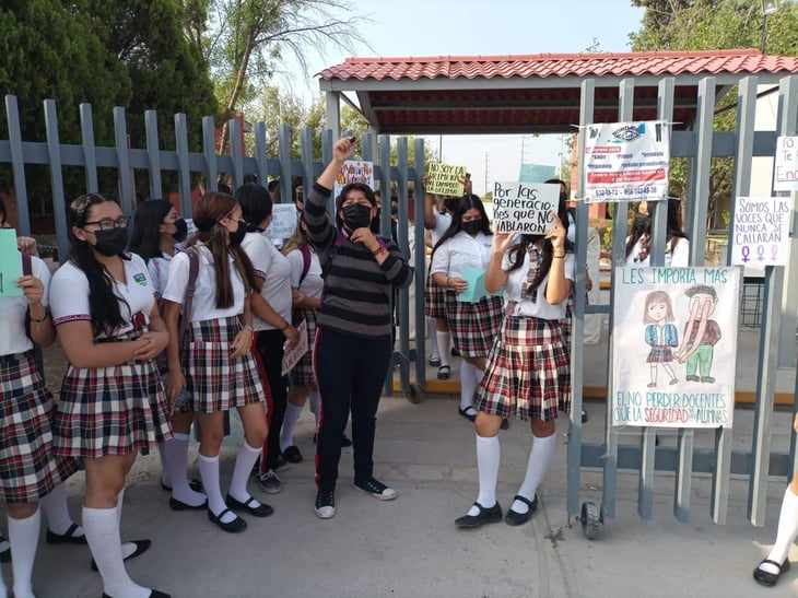 Alumnas del Cecytec Norte denuncian acoso sexual por maestros  