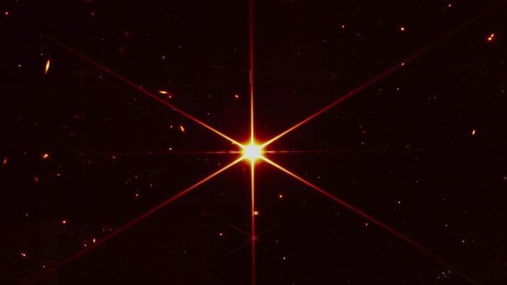 NASA publica imágenes en alta resolución del telescopio James Webb