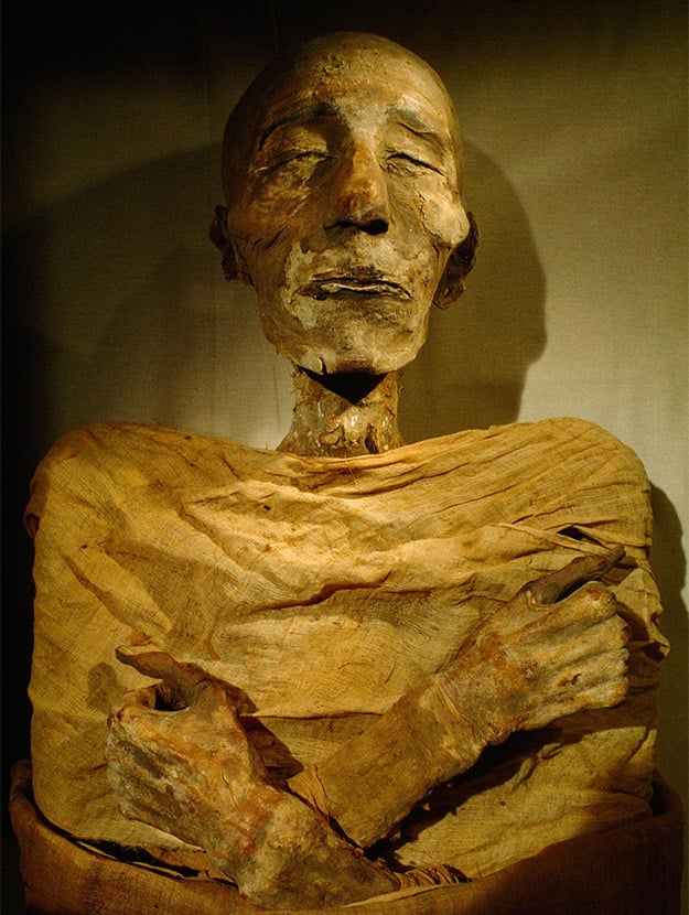 Las momias más antiguas del mundo buscan nuevo hogar