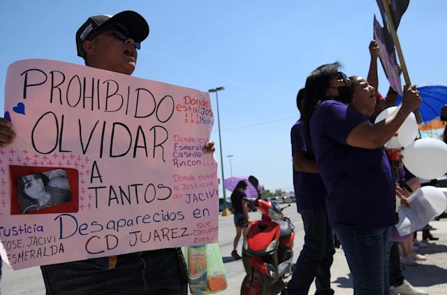 Mexicanos exigen justicia por feminicidio hace un año en Ciudad Juárez