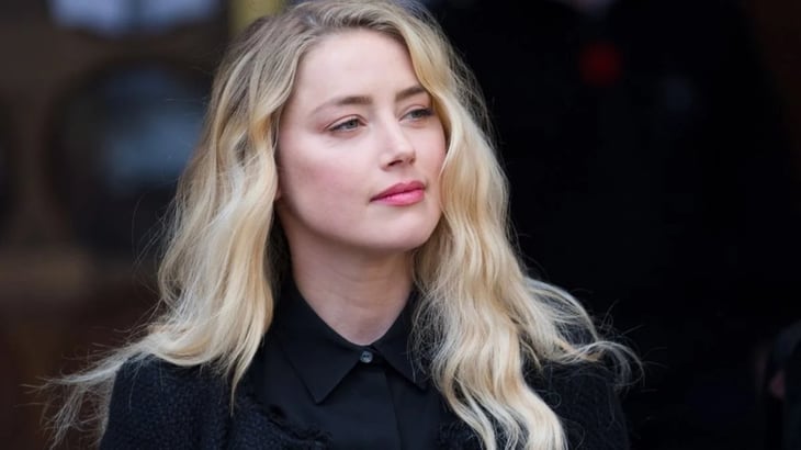 Entre lágrimas, Amber Heard asegura que recibe amenazas de muerte