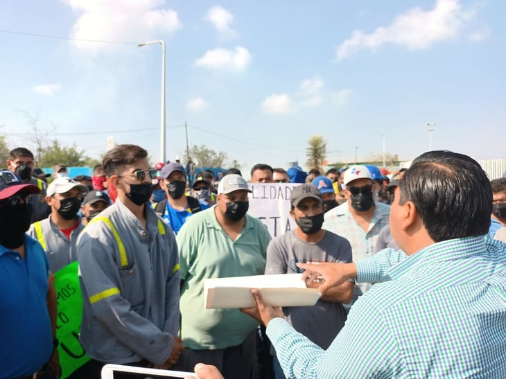 Obreros piden intervención de autoridades federales y estatales para solucionar conflicto por PTU