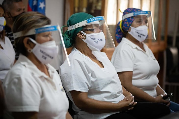 Dirigente rechaza acusaciones de Maduro a sanitarios por crisis hospitalaria