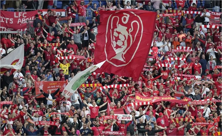 Aficionados del Liverpool retrasan la final de la Champions League