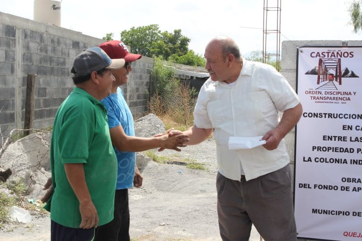 Vecinos de la colonia Independencia integran comité para supervisar obra de pavimentación 