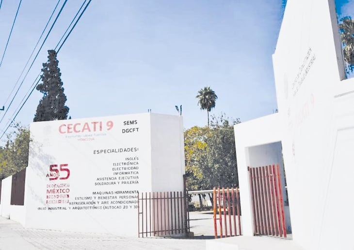 CECATI 9 pide pavimentación a alcaldes de Monclova y frontera